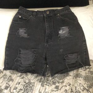 LEE vintage Black high waisted ripped jean shorts